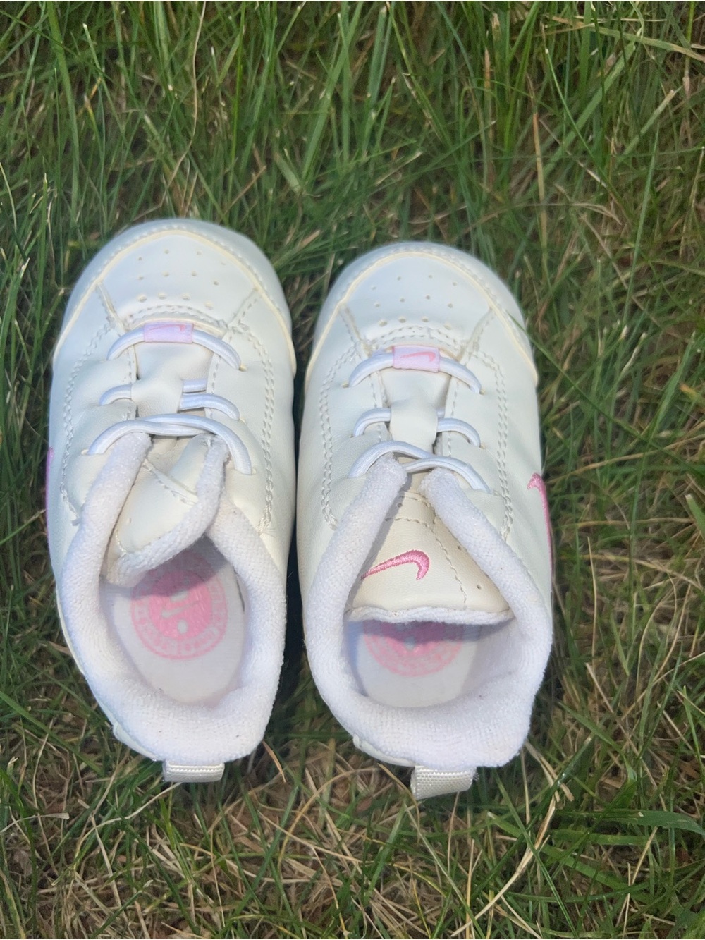 Nike Kids White Sneakers with Pink Swoosh - Picture 3 of 4
